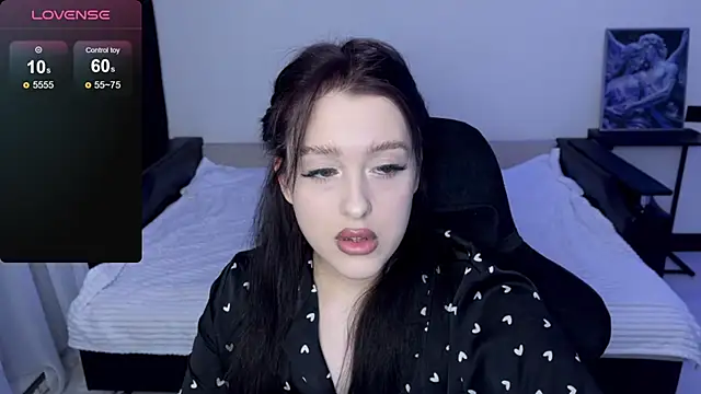 Snapshot of Sunshine_J chatting on February 4, 2026, 6:36 pm Sunshine J online show from February 4, 2026, 6:36 pm