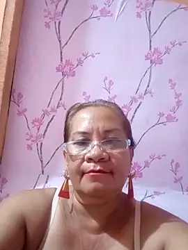 Snapshot of vickyhot1966 chatting on October 3, 2025, 9:05 pm vickyhot1966 online show from October 3, 2025, 9:05 pm