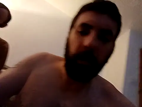 Snapshot of Big_Bi_Cub chatting on November 23, 2025, 9:36 pm Big Bi Cub online show from November 23, 2025, 9:36 pm