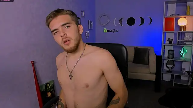 aron black  online show from November 6, 2025, 8:40 am