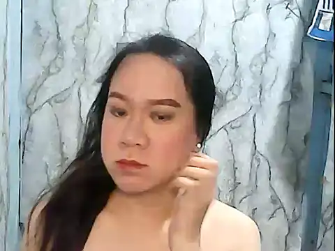 Snapshot of YoueSweetERIKHA chatting on September 10, 2025, 1:54 pm YoueSweetERIKHA online show from September 10, 2025, 1:54 pm