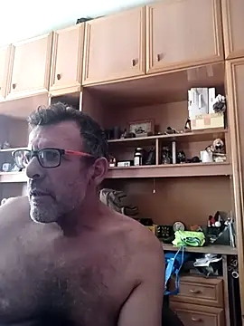 Snapshot of gigolobcn chatting on July 24, 2026, 3:30 pm gigolobcn online show from July 24, 2026, 3:30 pm