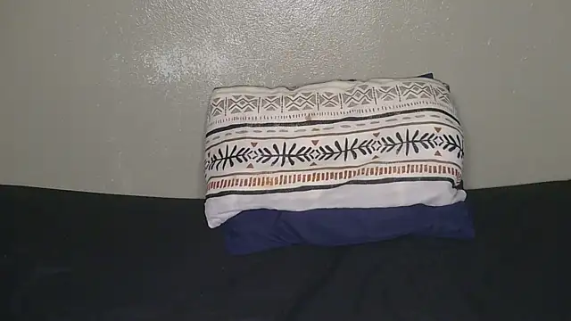 Snapshot of CherieBlushX chatting on February 18, 2026, 4:32 am CherieBlushX online show from February 18, 2026, 4:32 am