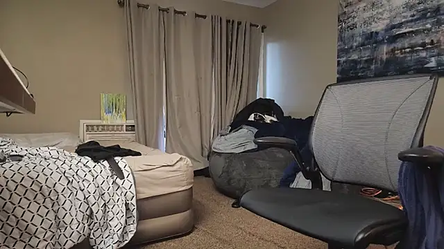 LeeCox online show from April 6, 2026, 2:40 pm