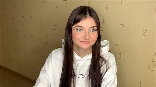 Snapshot of may_rollins chatting on November 22, 2025, 10:19 pm may rollins online show from November 22, 2025, 10:19 pm