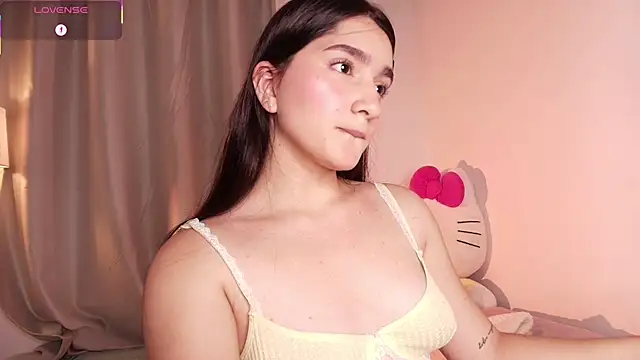 Snapshot of dulceangel__ chatting on October 11, 2025, 2:23 am dulceangel online show from October 11, 2025, 2:23 am