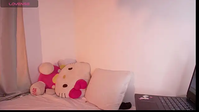 dulceangel   online show from March 19, 2026, 2:22 am