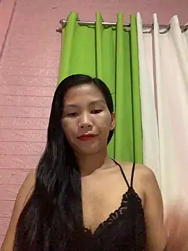 Snapshot of Cleo17 chatting on February 26, 2026, 2:39 pm Cleo17 online show from February 26, 2026, 2:39 pm