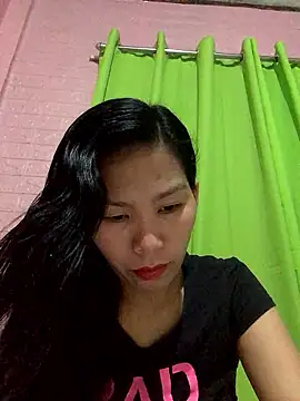 Snapshot of Cleo17 chatting on January 19, 2026, 3:27 pm Cleo17 online show from January 19, 2026, 3:27 pm