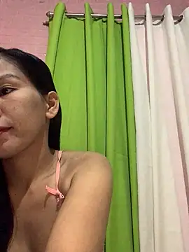 Snapshot of Cleo17 chatting on February 27, 2026, 2:50 pm Cleo17 online show from February 27, 2026, 2:50 pm