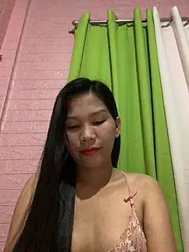 Snapshot of Cleo17 chatting on July 6, 2026, 2:02 pm Cleo17 online show from July 6, 2026, 2:02 pm