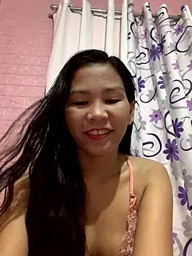 Snapshot of Cleo17 chatting on September 18, 2025, 1:25 pm Cleo17 online show from September 18, 2025, 1:25 pm