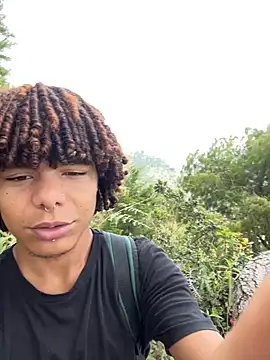 Snapshot of Alexis_Spicter chatting on September 20, 2025, 6:02 pm Alexis Spicter online show from September 20, 2025, 6:02 pm