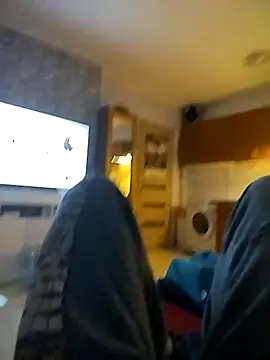 Snapshot of Dawidwi493_ chatting on October 2, 2025, 1:20 am Dawidwi493  online show from October 2, 2025, 1:20 am