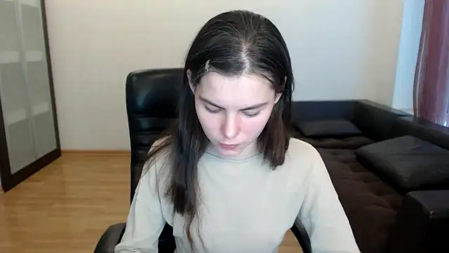 AmelieReve online show from November 6, 2025, 1:26 pm