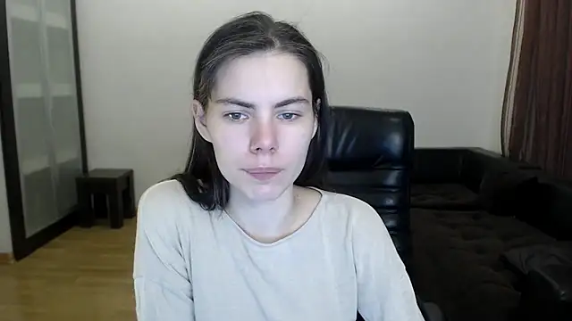 AmelieReve online show from October 20, 2025, 4:07 pm