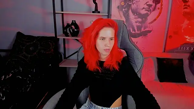 NitaNihil online show from October 3, 2025, 7:15 pm