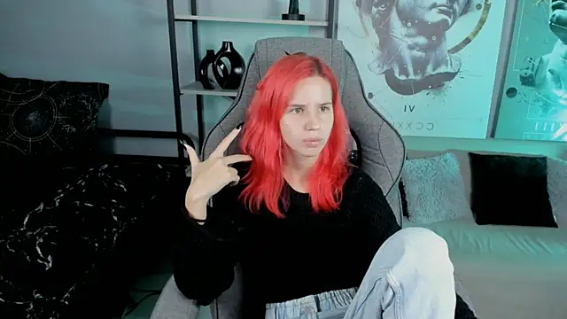 NitaNihil online show from October 2, 2025, 5:49 pm