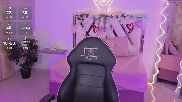 Snapshot of ZURY_TAY chatting on November 9, 2025, 12:09 pm ZURY TAY online show from November 9, 2025, 12:09 pm