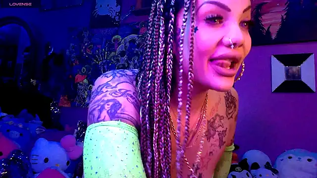 Av3ryyBe3 online show from January 10, 2026, 7:04 am