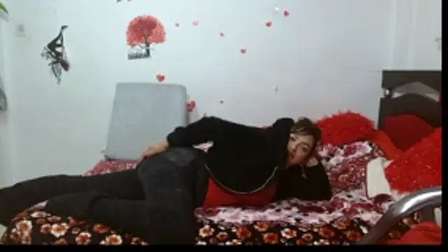 Lady 16 online show from October 26, 2025, 2:45 am