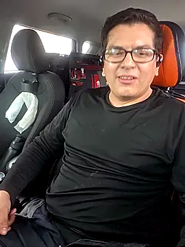 Snapshot of lucho8690 chatting on September 15, 2025, 9:15 pm lucho8690 online show from September 15, 2025, 9:15 pm