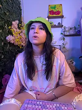 Eymmy 24 online show from June 5, 2026, 6:52 am