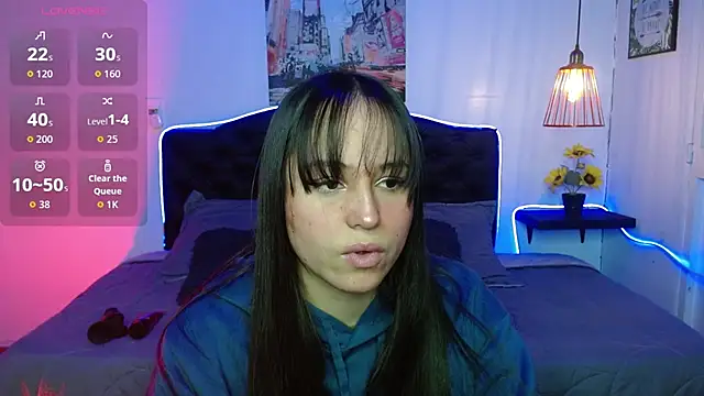 Snapshot of Eymmy_24 chatting on September 28, 2025, 3:24 am Eymmy 24 online show from September 28, 2025, 3:24 am