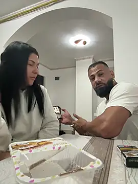 MiaKiittyy online show from September 9, 2025, 9:57 pm