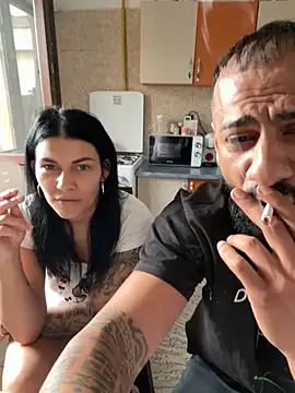 MiaKiittyy online show from September 26, 2025, 1:29 pm