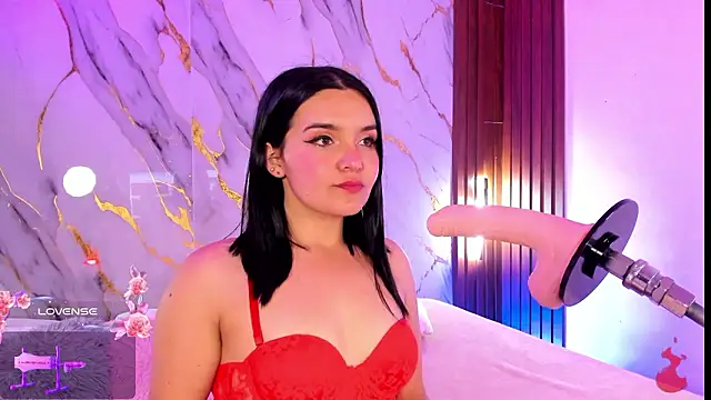 alicecute77 online show from March 4, 2026, 2:19 am