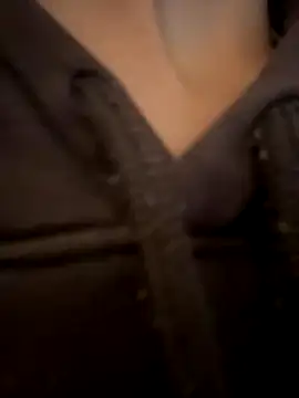 Aleja ruizz online show from November 26, 2025, 8:20 pm