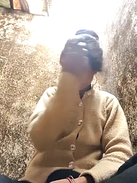 Snapshot of Gulika_Doshi chatting on December 14, 2025, 2:07 am Gulika Doshi online show from December 14, 2025, 2:07 am