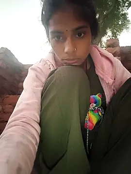 Snapshot of Gulika_Doshi chatting on December 19, 2025, 12:18 pm Gulika Doshi online show from December 19, 2025, 12:18 pm