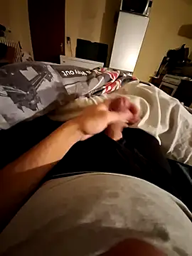 lapousse3 online show from September 30, 2025, 4:29 am