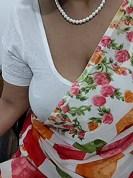 tami lavanya online show from February 17, 2026, 6:22 am