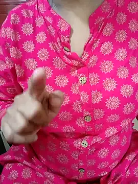 tami lavanya online show from September 11, 2025, 4:01 am