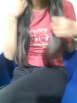 Snapshot of Aarti-kumri chatting on October 27, 2025, 12:50 pm Aarti-kumri online show from October 27, 2025, 12:50 pm