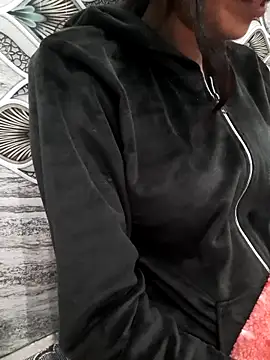 Snapshot of Aarti-kumri chatting on November 14, 2025, 6:11 pm Aarti-kumri online show from November 14, 2025, 6:11 pm