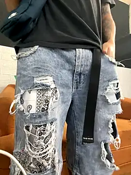 Snapshot of Josda0519 chatting on November 24, 2025, 9:59 pm Josda0519 online show from November 24, 2025, 9:59 pm