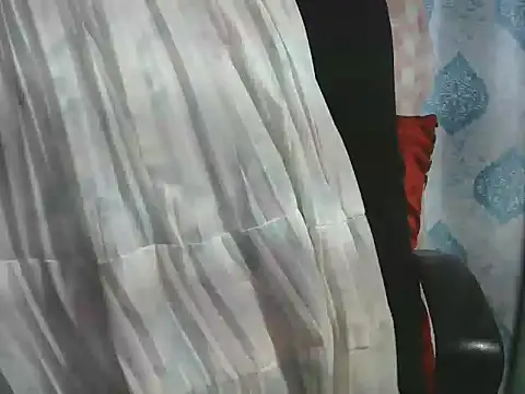 Snapshot of sheetal-sheetal95 chatting on November 10, 2025, 4:56 pm sheetal-sheetal95 online show from November 10, 2025, 4:56 pm