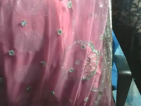 sheetal-sheetal95 online show from March 18, 2026, 5:14 pm