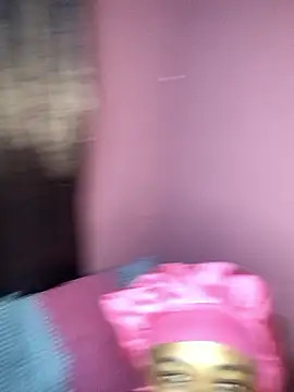 BrownRoxxane6 online show from October 7, 2025, 7:26 pm