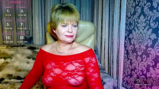 Snapshot of Tess_Terners chatting on October 16, 2025, 7:22 pm Tess Terners online show from October 16, 2025, 7:22 pm