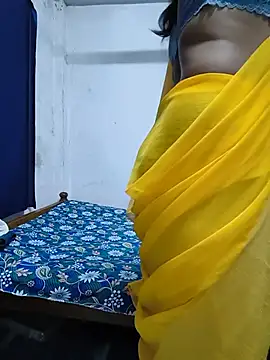 Snapshot of deepa-telugu143 chatting on July 17, 2026, 5:43 pm deepa-telugu143 online show from July 17, 2026, 5:43 pm