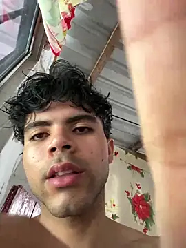 Axel-Mejia online show from February 2, 2026, 6:51 pm