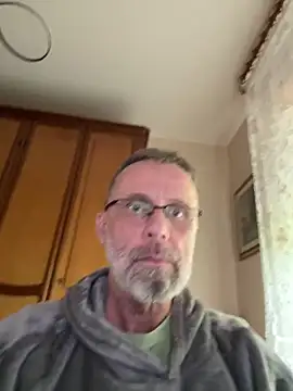 Snapshot of Lynceus chatting on May 19, 2026, 9:16 am Lynceus online show from May 19, 2026, 9:16 am