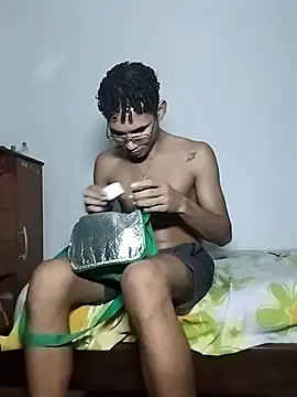 Snapshot of Manuel_Mateus1 chatting on October 10, 2025, 2:12 am Manuel Mateus1 online show from October 10, 2025, 2:12 am