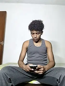 Snapshot of Manuel_Mateus1 chatting on November 24, 2025, 4:23 am Manuel Mateus1 online show from November 24, 2025, 4:23 am