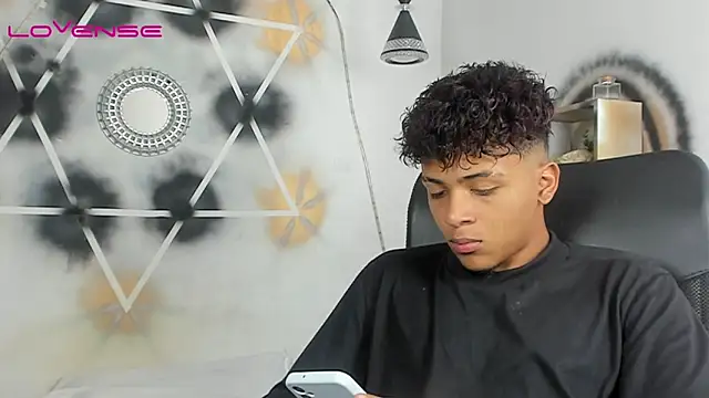 Snapshot of Manuel_Mateus1 chatting on September 10, 2025, 1:43 pm Manuel Mateus1 online show from September 10, 2025, 1:43 pm